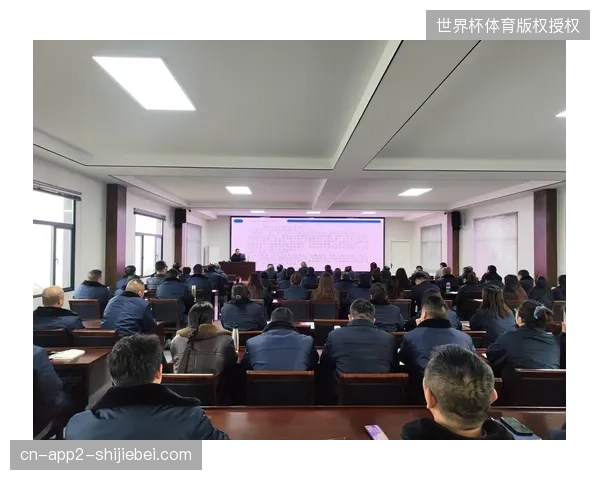 减法交互界面设计：降低应急状态下调度员的认知心理载荷